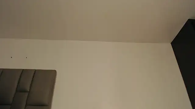 Snapshot of cloehonney chatting on 05/08/26, 01:16 cloehonney online show from 05/08/26, 01:16