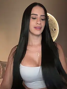 SarahhSmitth1 online show from 12/04/25, 10:29