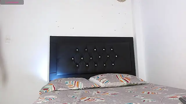 Adele Rush online show from 09/22/25, 03:19