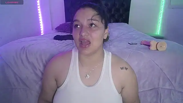 Snapshot of Laurenkenner_ chatting on 05/11/26, 06:38 Laurenkenner online show from 05/11/26, 06:38