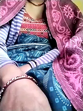 Snapshot of Cutkajal chatting on 01/28/25, 02:21 Cutkajal online show from 01/28/25, 02:21