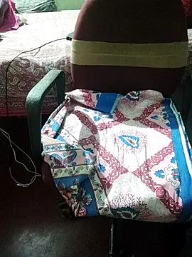 Ralisha Rani online show from 10/18/25, 12:17