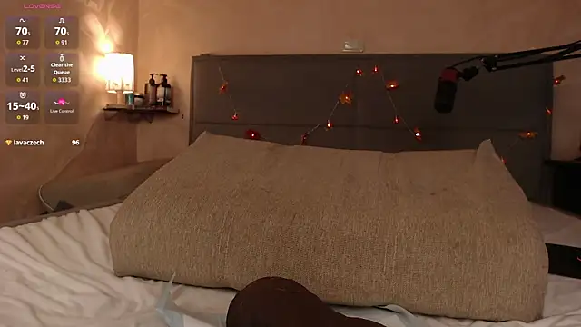 MissisNorris online show from 11/04/25, 06:07