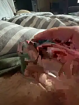 Snapshot of Andy-370 chatting on 12/21/25, 11:50 Andy-370 online show from 12/21/25, 11:50