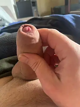 Snapshot of Andy-370 chatting on 03/15/26, 12:11 Andy-370 online show from 03/15/26, 12:11