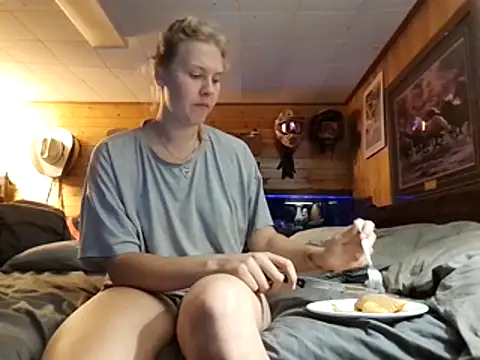 Ryan and Aurora online show from 06/09/26, 12:28
