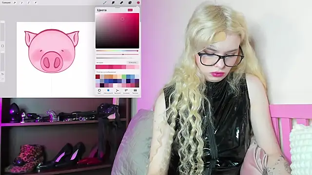 Snapshot of MisssLola chatting on 02/14/25, 02:02 MisssLola online show from 02/14/25, 02:02