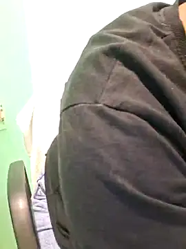 N-Natasha online show from 02/04/25, 01:34