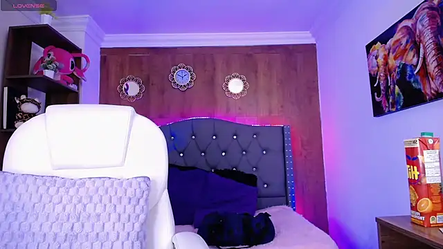 Bunny O online show from 02/13/25, 08:13