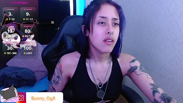 Snapshot of Bunny_O chatting on 04/23/26, 12:56 Bunny O online show from 04/23/26, 12:56