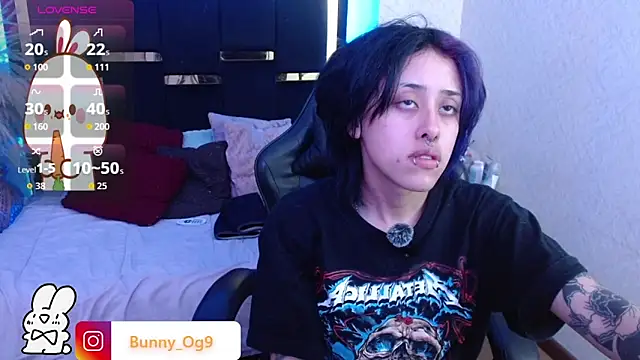 Snapshot of Bunny_O chatting on 05/26/26, 01:01 Bunny O online show from 05/26/26, 01:01
