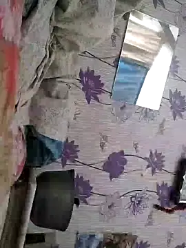 SweetLeila40 online show from 01/08/25, 10:26