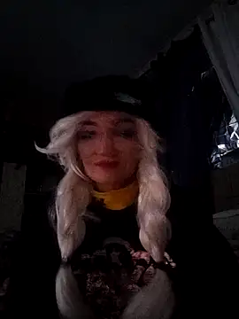 SweetLeila40 online show from 02/03/26, 08:03