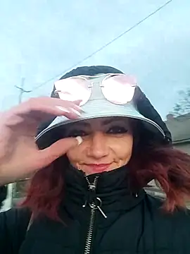 SweetLeila40 online show from 04/06/26, 04:52