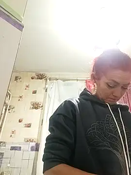 SweetLeila40 online show from 05/18/26, 07:52