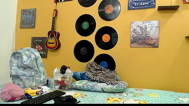 evaleribigtits18 online show from 02/20/25, 02:40