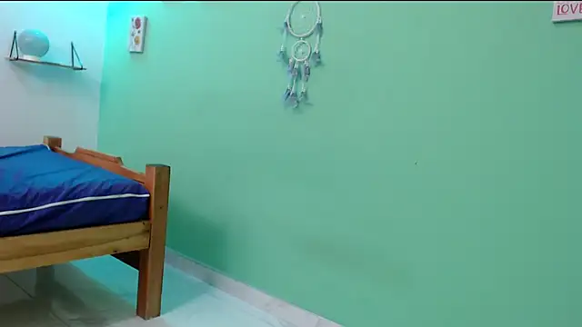 evaleribigtits18 online show from 03/22/26, 01:42