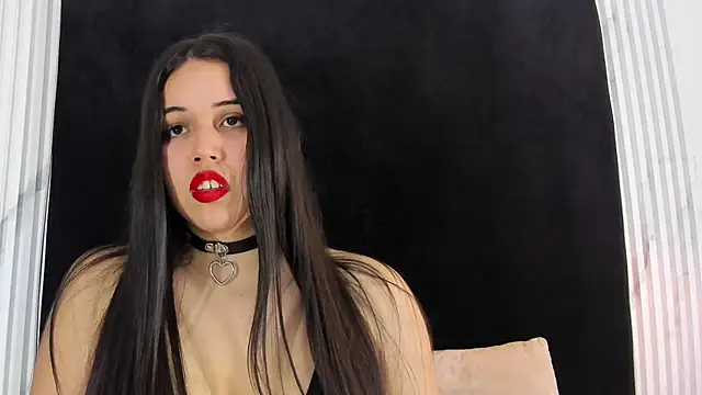 melaniecooperr online show from 01/23/25, 08:35