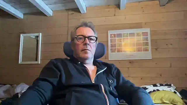 lelohop online show from 12/28/24, 08:37