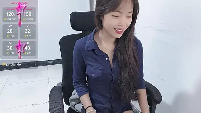 Lvy--v online show from 12/26/24, 10:52