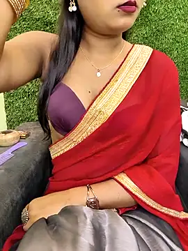 yhona darling online show from 03/31/26, 03:45