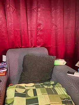 Hot Urvi online show from 04/19/26, 02:05