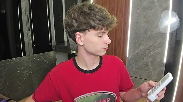 calvin love you online show from 03/29/26, 05:13