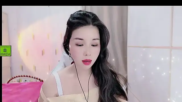 HK angelchloe online show from 10/27/25, 01:31