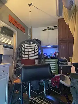 Naughty Excitement online show from 04/17/26, 11:30