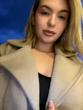 Snapshot of Odett_ chatting on 10/13/25, 11:16 Odett online show from 10/13/25, 11:16