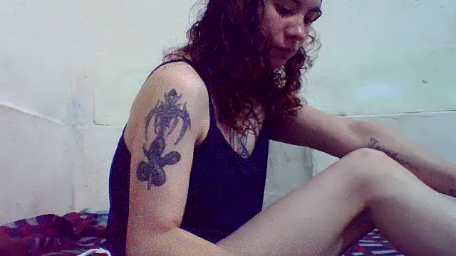 CELEna098rs707 online show from 11/28/25, 05:32