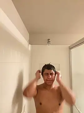 laloly0808 online show from 02/24/25, 06:16