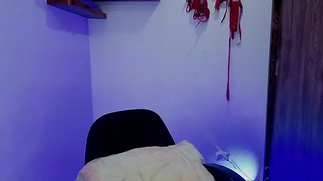 avans 15 online show from 11/30/25, 07:40