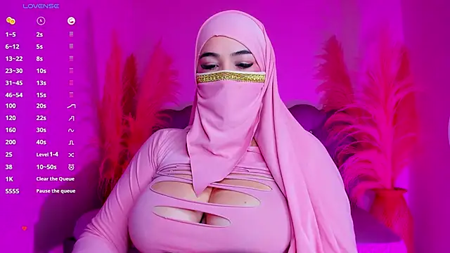 Tahiraa  online show from 02/12/25, 04:11