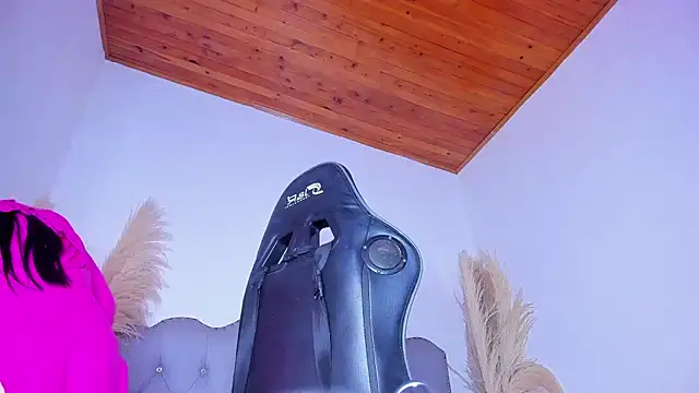 Tahiraa  online show from 09/30/25, 01:27