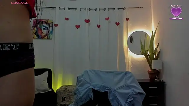 Sophie sweett19 online show from 02/11/26, 10:15