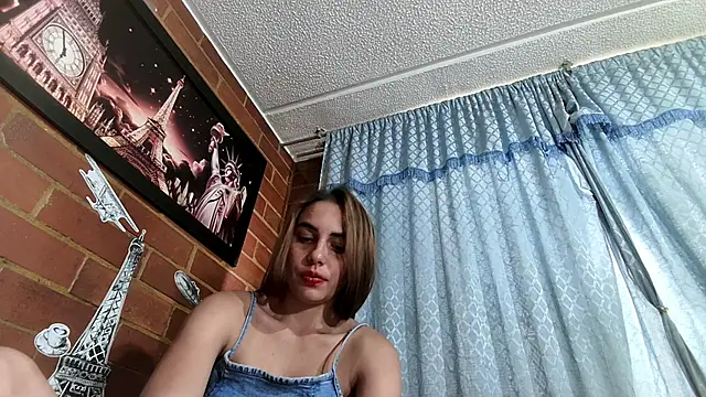 ValeriaLacrozee online show from 03/02/25, 07:12