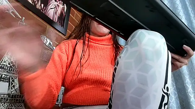 ValeriaLacrozee online show from 03/06/25, 08:27