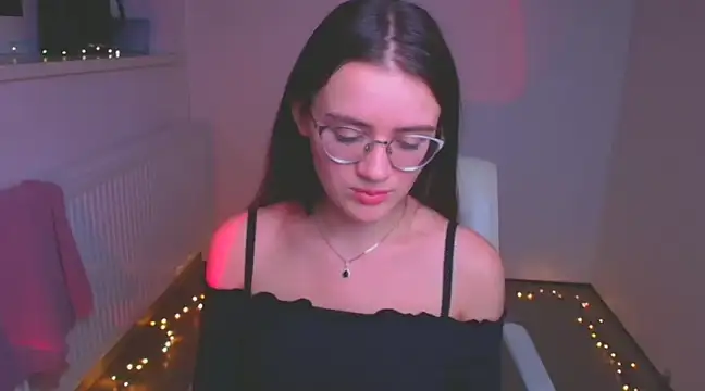 Snapshot of Josephine_jo chatting on 01/05/25, 11:12 Josephine jo online show from 01/05/25, 11:12