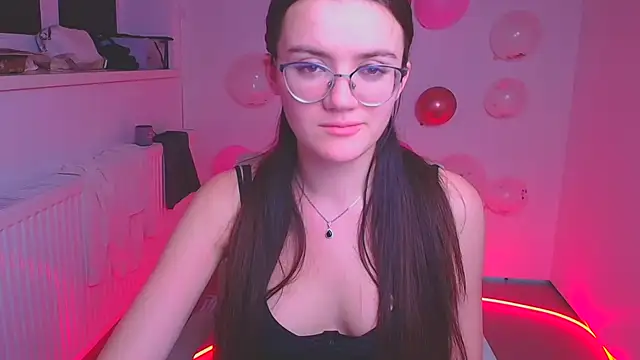 Snapshot of Josephine_jo chatting on 02/13/25, 05:16 Josephine jo online show from 02/13/25, 05:16