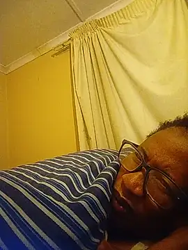 bustybillies online show from 06/12/26, 04:00