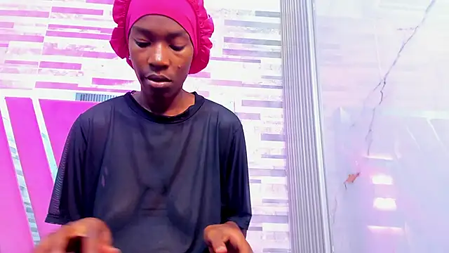 Snapshot of ebony_march chatting on 11/13/25, 06:40 ebony march online show from 11/13/25, 06:40