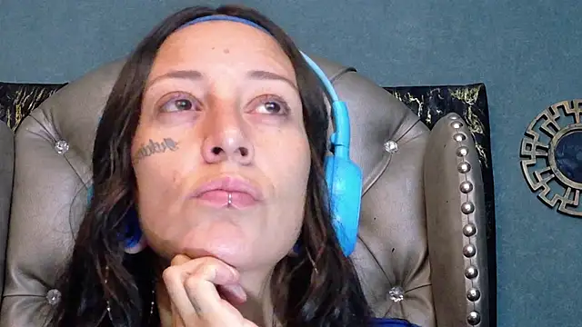Snapshot of LusstCruella chatting on 06/16/26, 11:13 LusstCruella online show from 06/16/26, 11:13