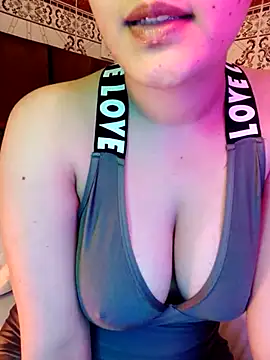 im here- online show from 02/09/25, 06:26