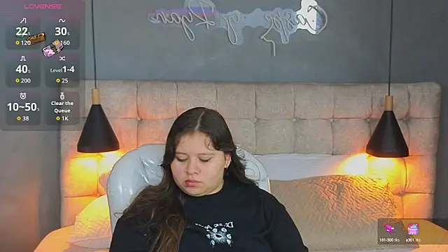 Laia and Aloby online show from 09/25/25, 10:24