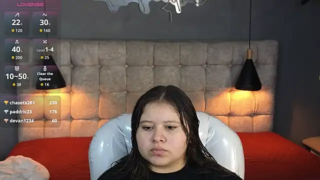 Laia and Aloby online show from 09/29/25, 10:14