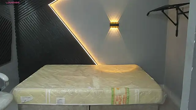 Laia and Aloby online show from 03/12/26, 10:05