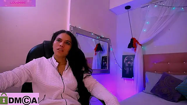 natasha  jackson online show from 01/19/25, 03:21
