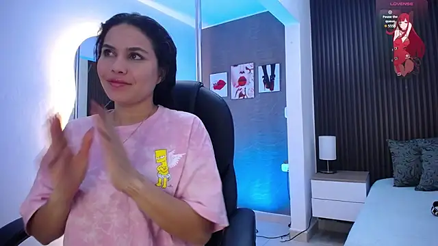 natasha  jackson online show from 10/30/25, 02:29