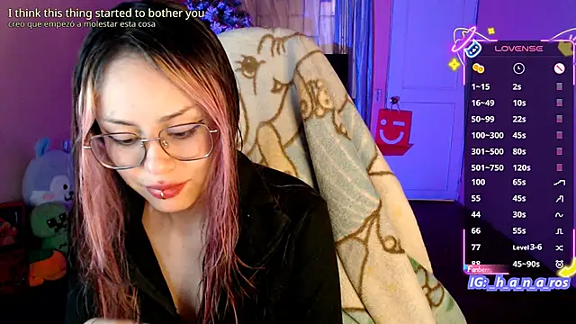 Snapshot of 7Hana7 chatting on 11/24/25, 04:51 7Hana7 online show from 11/24/25, 04:51